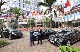Meliá Hà Nội đầu tư lô xế sang Mercedes-Benz phục vụ khách
